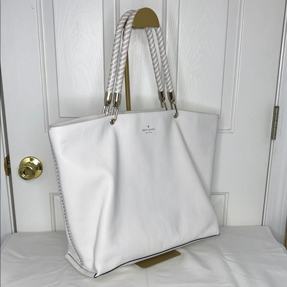 kate spade Handbags - Kate Spade Hampton Road White Leather Tote Bag GUC